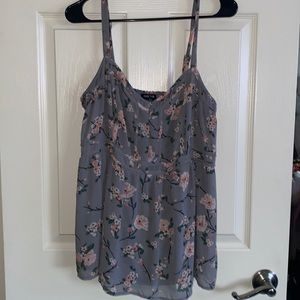 Torrid gray floral strappy tank XXL